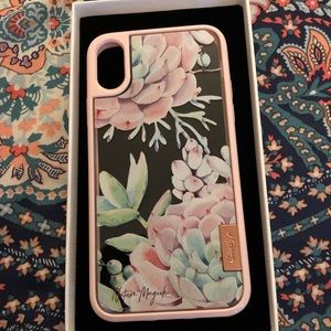 iPhone X cellphone case